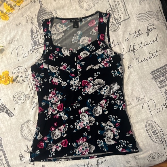 WHBM blouse. Size Small - Picture 1 of 4